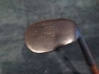 Gibson Scotland Antique Hickory Wood Shaft Drednought Smooth Face Niblick