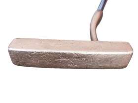 P504 Macgregor Vintage Brass Blade Putter - Steel Shaft 35 Inch Right Handed Rh P504 Macgregor Vintage Brass Blade Putter - Steel Shaft 35 Inch Right Handed Rh