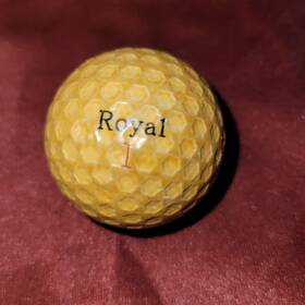 Royal M-2-11 Vintage L/t 90 Hexagon Dimples Golf Ball #1