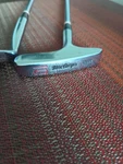 Vintage Macgregor R085 #10AND#9 Golf Club Putter. Fixed Price $30.00.